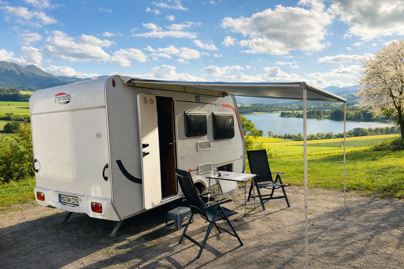 Wohnwagen Paola – Außenansicht